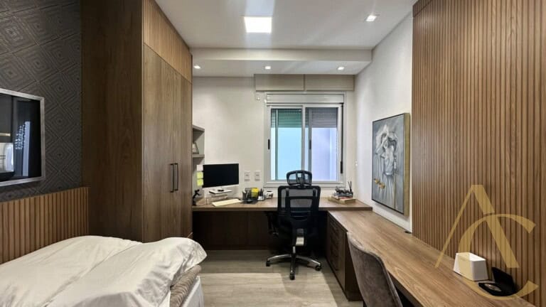 Apartamento duplex para locação – 2 suítes – Centro | Florianópolis/SC.