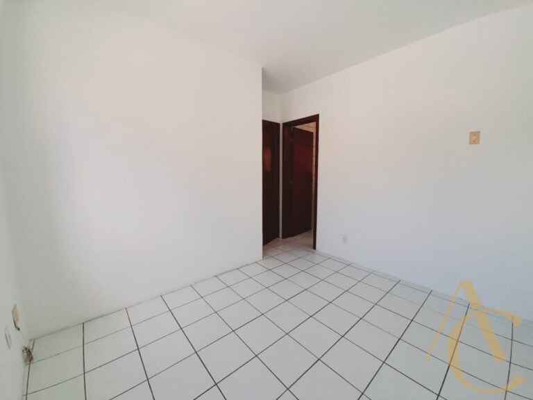 Apartamento para alugar – 2 suítes – Centro | Florianópolis/SC.