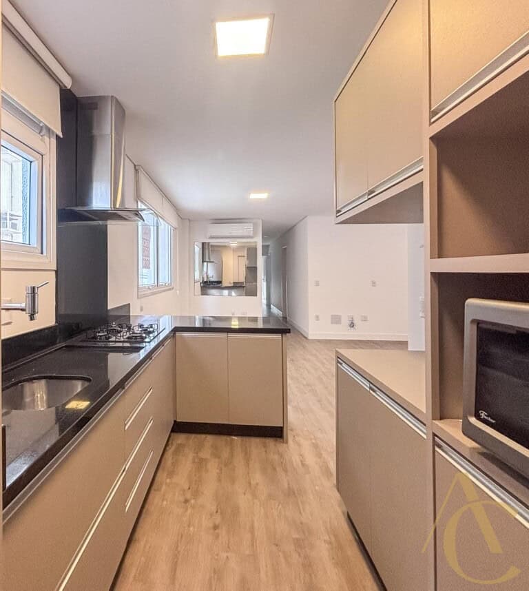 Apartamento à venda – 3 suítes – Centro | Florianópolis/SC