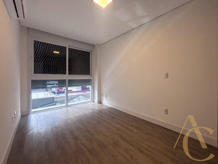 Apartamento à venda – 3 suítes – Centro | Florianópolis/SC