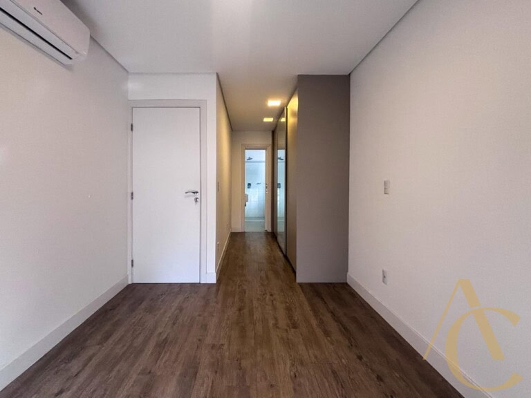 Apartamento à venda – 3 suítes – Centro | Florianópolis/SC