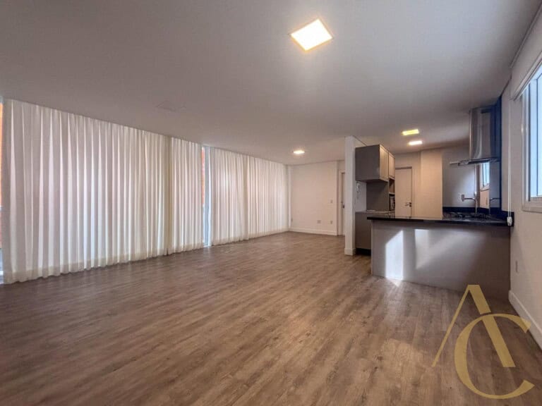 Apartamento à venda – 3 suítes – Centro | Florianópolis/SC