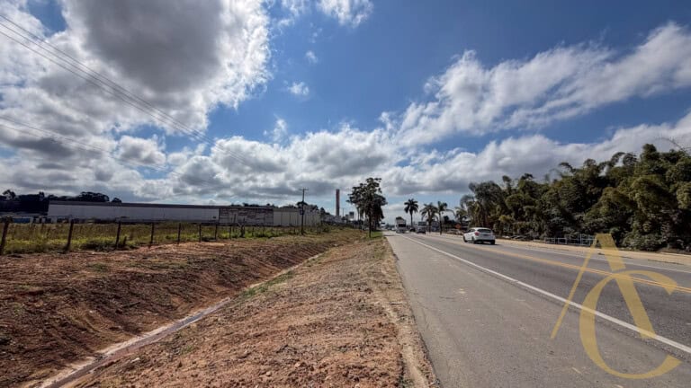 Terreno para alugar, 6.263,36m² – Aririú – Palhoça, SC.