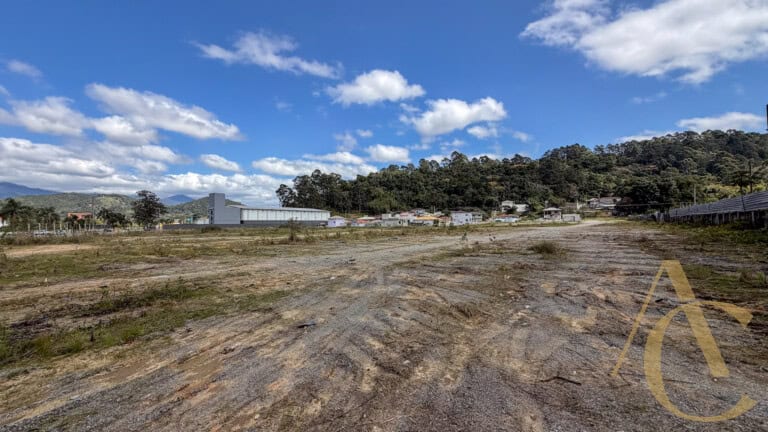 Terreno para alugar, 6.263,36m² – Aririú – Palhoça, SC.