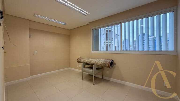 Sala/andar corporativo para locação – 119,00m² – Centro | Florianópolis/SC.