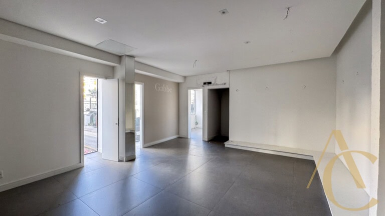 Loja para locação – 100m² – Centro | Florianópolis/SC.