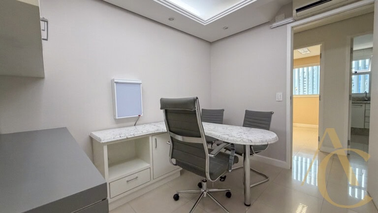 Sala/andar corporativo para locação – 119,00m² – Centro | Florianópolis/SC.