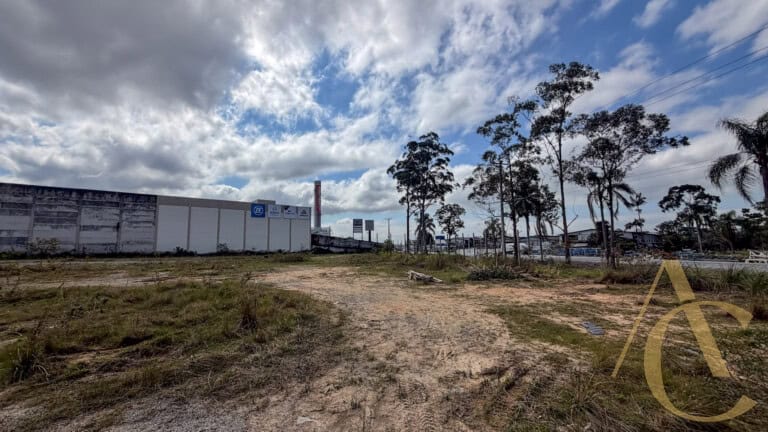 Terreno para alugar, 6.263,36m² – Aririú – Palhoça, SC.