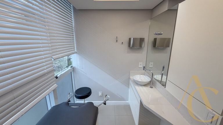 Sala/andar corporativo para locação – 119,00m² – Centro | Florianópolis/SC.