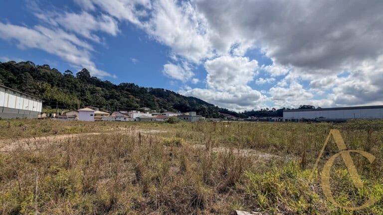 Terreno para alugar, 6.263,36m² – Aririú – Palhoça, SC.