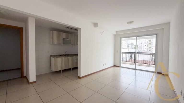 Apartamento para alugar – 1 suíte e 2 demi-suítes –  Abraão | Florianópolis/SC.