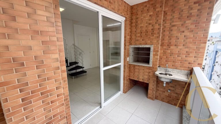 Apartamento para alugar – 03 quartos sendo 01 suíte – Córrego Grande | Florianópolis/SC.