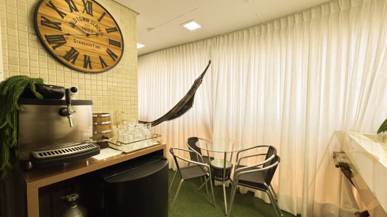 Apartamento à venda – 2 suítes – Jurerê | Florianópolis/SC.