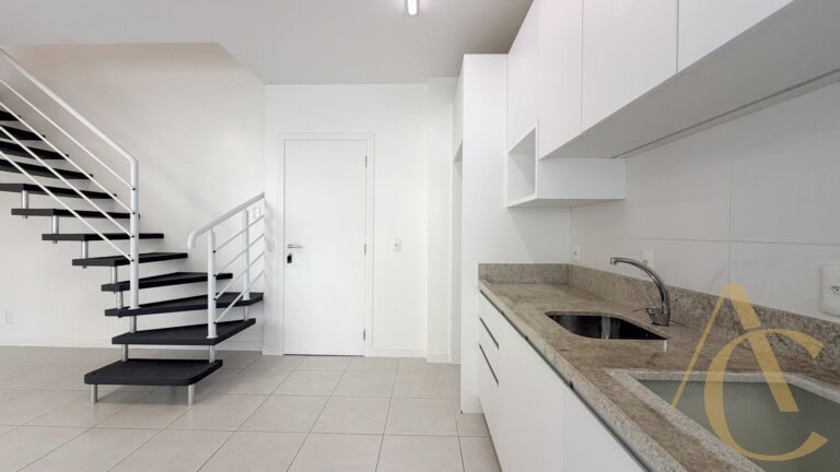 Apartamento para alugar – 03 quartos sendo 01 suíte – Córrego Grande | Florianópolis/SC.