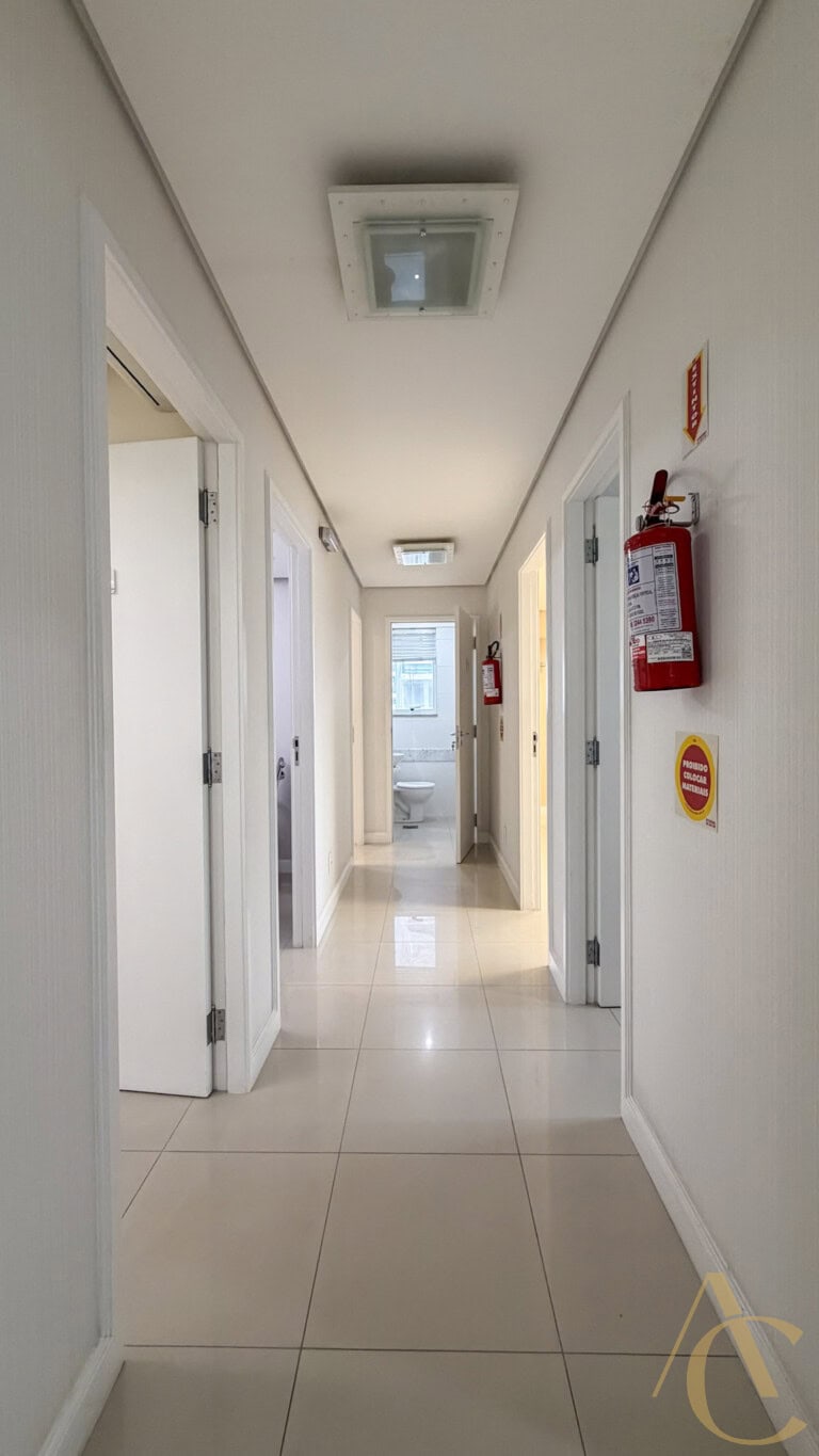 Sala/andar corporativo para locação – 119,00m² – Centro | Florianópolis/SC.