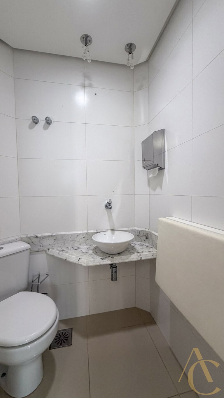 Sala/andar corporativo para locação – 119,00m² – Centro | Florianópolis/SC.