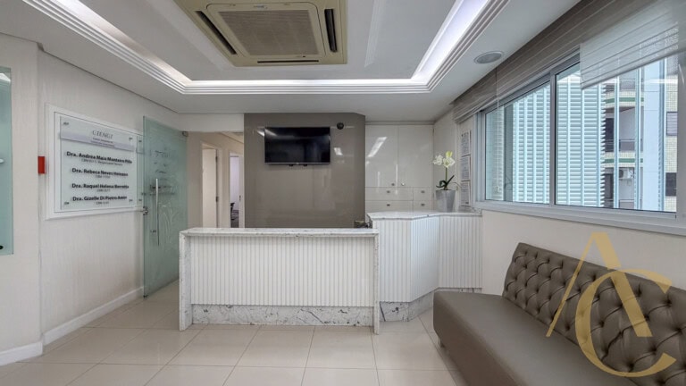 Sala/andar corporativo para locação – 119,00m² – Centro | Florianópolis/SC.