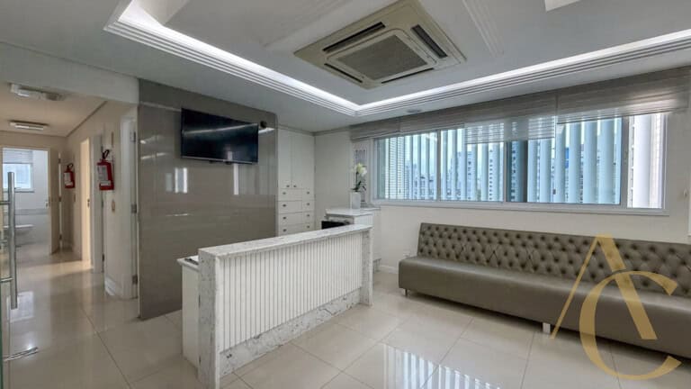 Sala/andar corporativo para locação – 119,00m² – Centro | Florianópolis/SC.