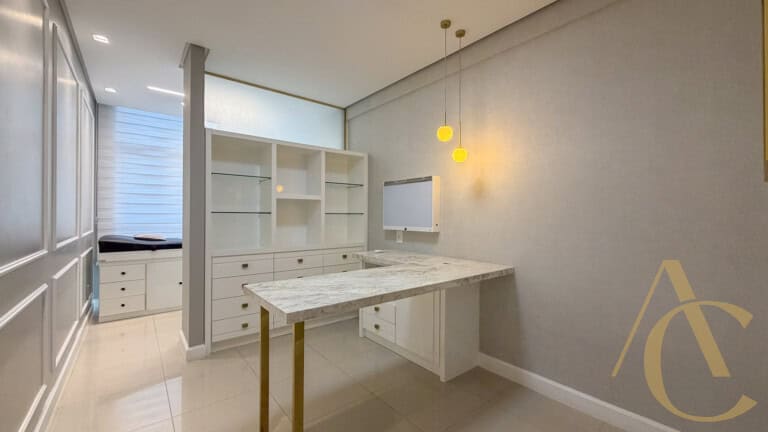 Sala/andar corporativo para locação – 119,00m² – Centro | Florianópolis/SC.