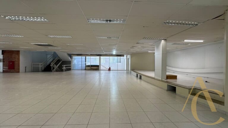 Loja para alugar – 1.047,00m² – Centro | Florianópolis/SC.