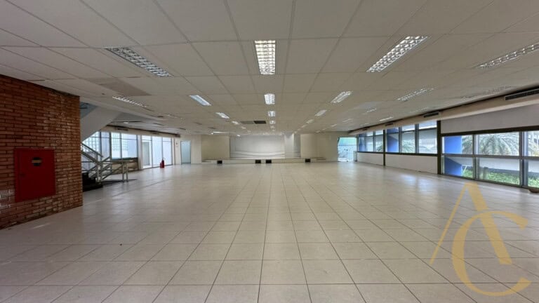 Loja para alugar – 1.047,00m² – Centro | Florianópolis/SC.
