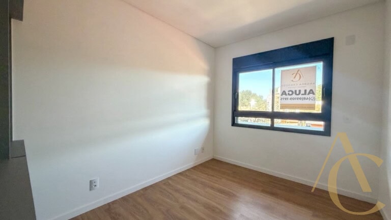 Apartamento para alugar – 2 quartos sendo 1 suíte – Saco Grande | Florianópolis/SC.