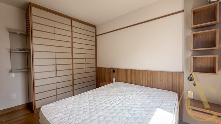 Apartamento para alugar – 2 quartos – Centro | Florianópolis/SC.