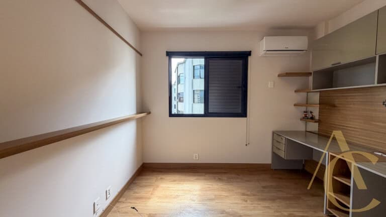 Apartamento para alugar – 2 quartos – Centro | Florianópolis/SC.