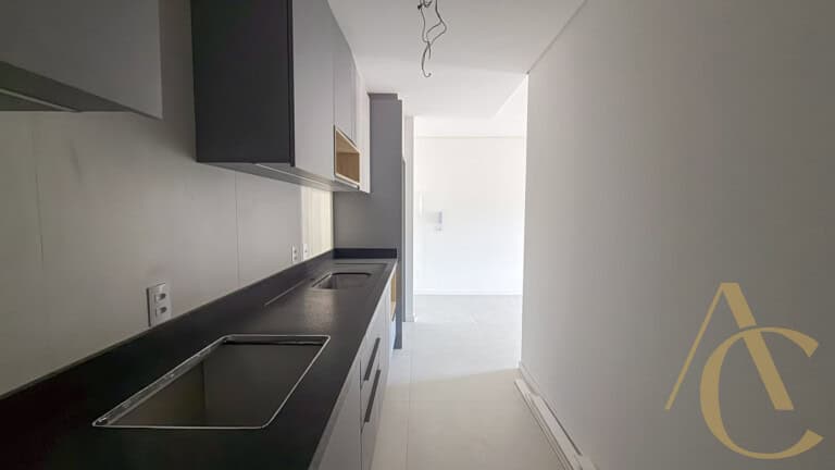 Apartamento para alugar – 2 quartos sendo 1 suíte – Saco Grande | Florianópolis/SC.