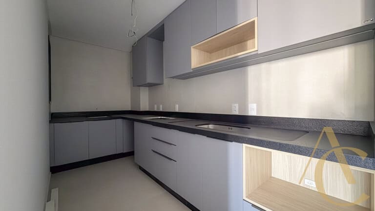 Apartamento para alugar – 2 quartos sendo 1 suíte – Saco Grande | Florianópolis/SC.