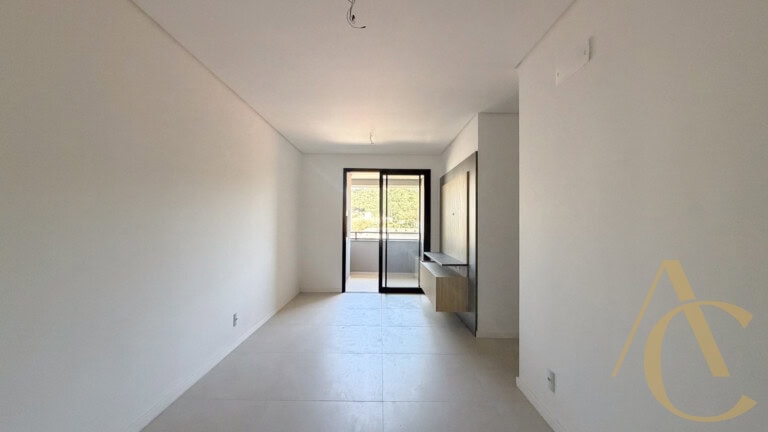Apartamento para alugar – 2 quartos sendo 1 suíte – Saco Grande | Florianópolis/SC.