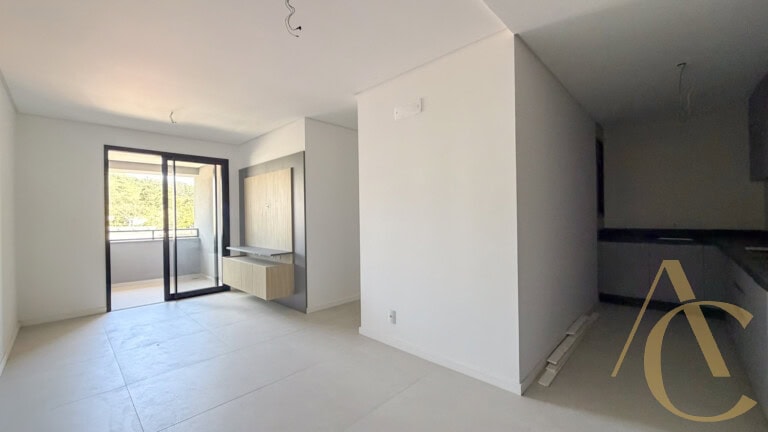 Apartamento para alugar – 2 quartos sendo 1 suíte – Saco Grande | Florianópolis/SC.