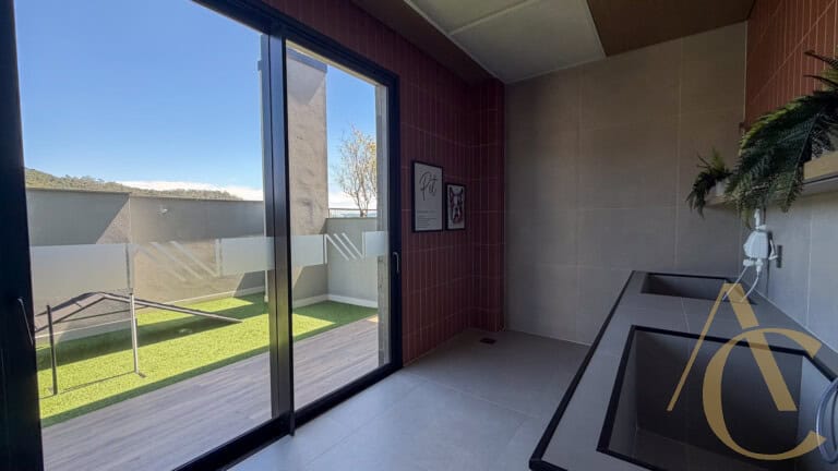 Apartamento para alugar – 2 quartos sendo 1 suíte – Saco Grande | Florianópolis/SC.