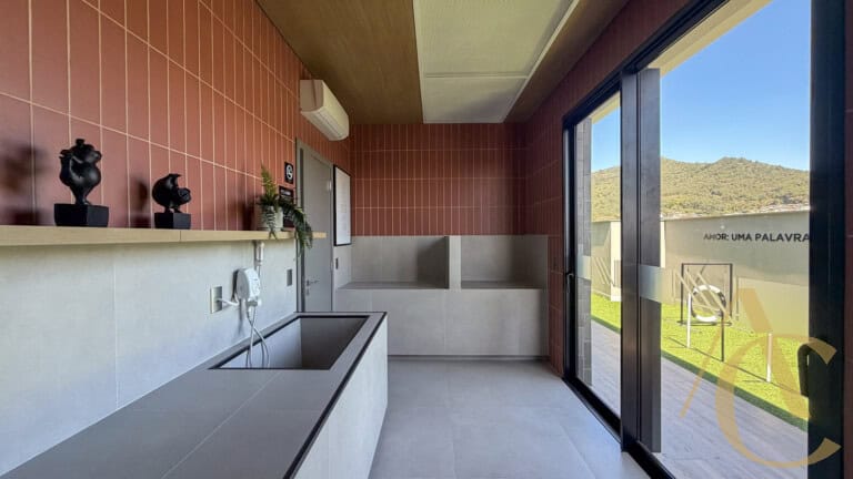 Apartamento para alugar – 2 quartos sendo 1 suíte – Saco Grande | Florianópolis/SC.