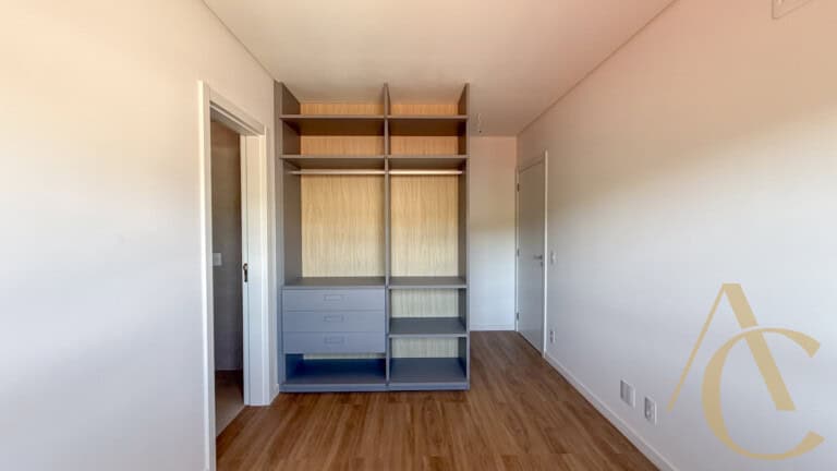 Apartamento para alugar – 2 quartos sendo 1 suíte – Saco Grande | Florianópolis/SC.
