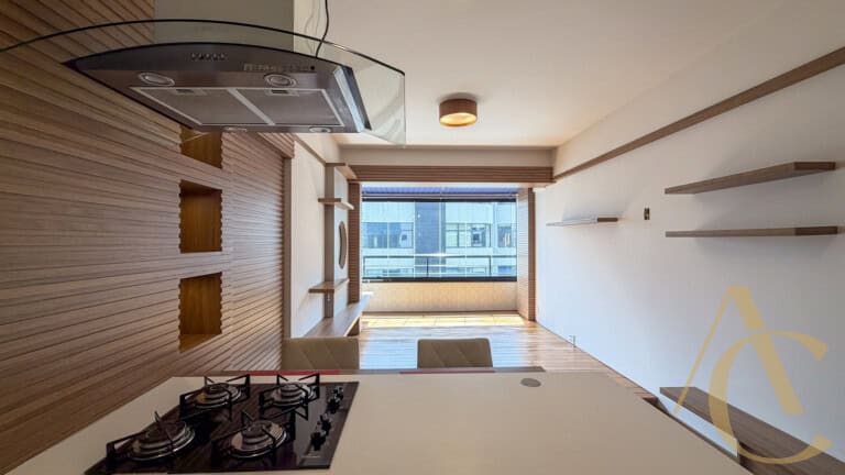 Apartamento para alugar – 2 quartos – Centro | Florianópolis/SC.