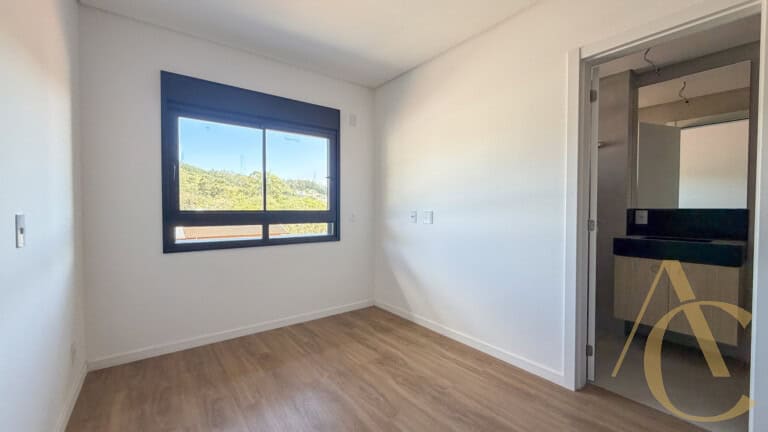 Apartamento para alugar – 2 quartos sendo 1 suíte – Saco Grande | Florianópolis/SC.
