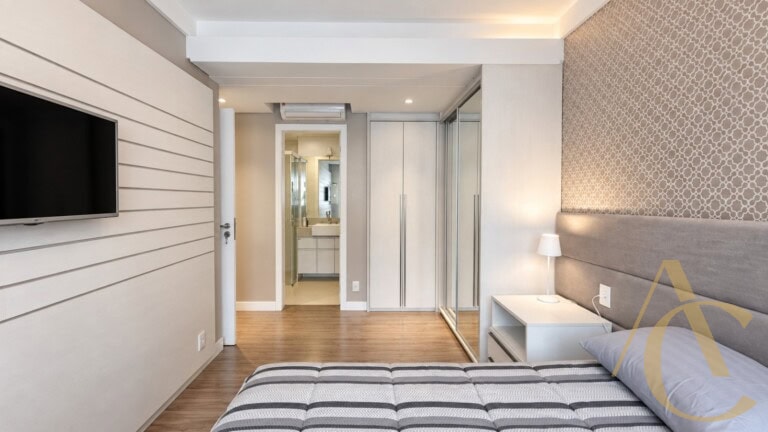 Apartamento à venda – 2 quartos sendo 1 suíte – Centro | Florianópolis/SC.