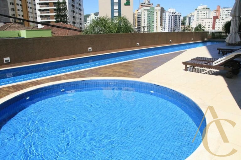 Apartamento à venda –  3 quartos sendo 1 suíte – Centro | Florianópolis/SC