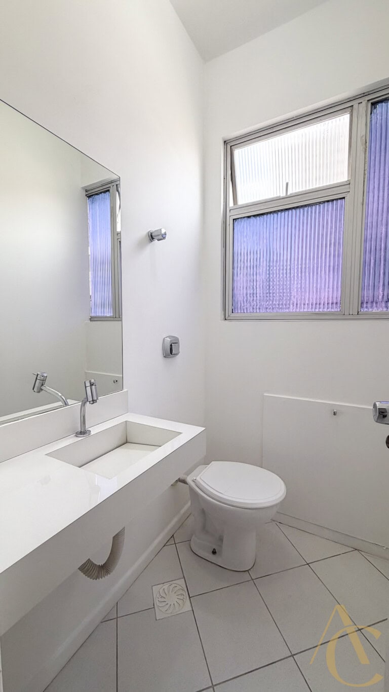 RESERVADO – Sala para alugar – 36,70m² – Campinas | São José, SC.