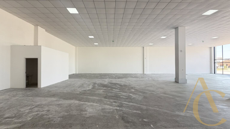 Loja para alugar – 492,58m² – São João Rio Vermelho | Florianópolis/SC.