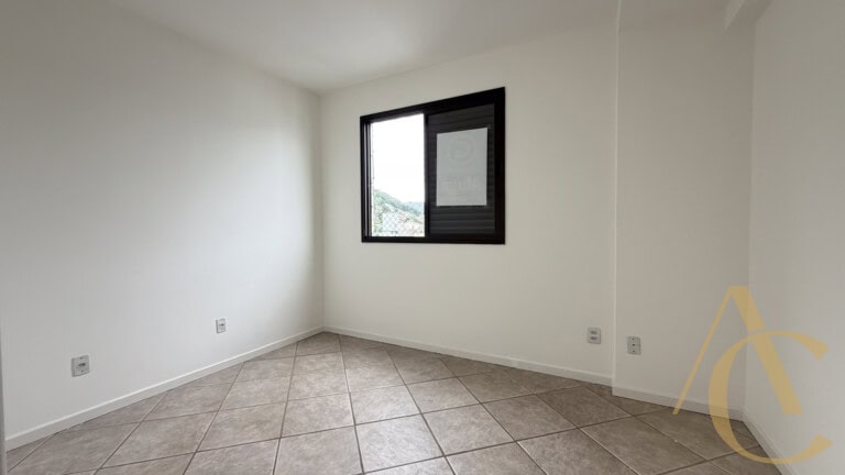 Apartamento para alugar – 2 quartos sendo 1 suíte – Agronômica | Florianópolis/SC.