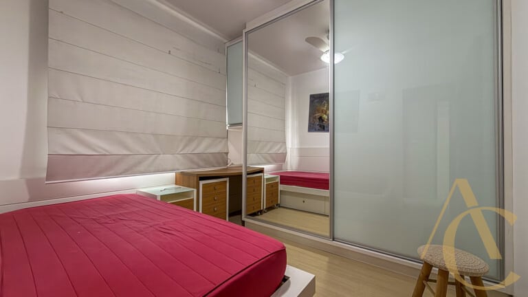 Casa residencial para alugar – 03 quartos sendo 01 suíte – Estreito | Florianópolis/SC.