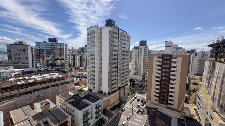 Apartamento para alugar – 03 quartos sendo 01 suíte – Campinas | São José/SC.
