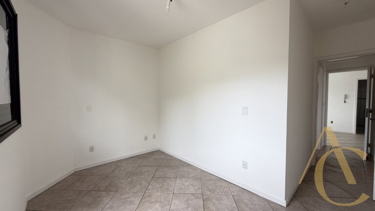 Apartamento para alugar – 2 quartos sendo 1 suíte – Agronômica | Florianópolis/SC.