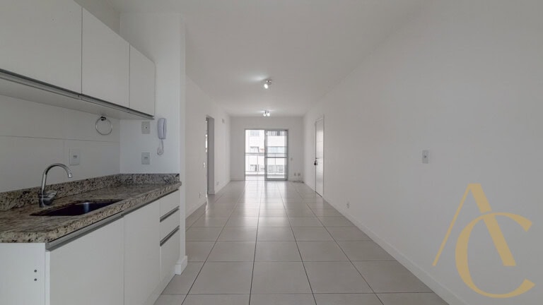 Apartamento para alugar – 03 quartos sendo 01 suíte – Campinas | São José/SC.