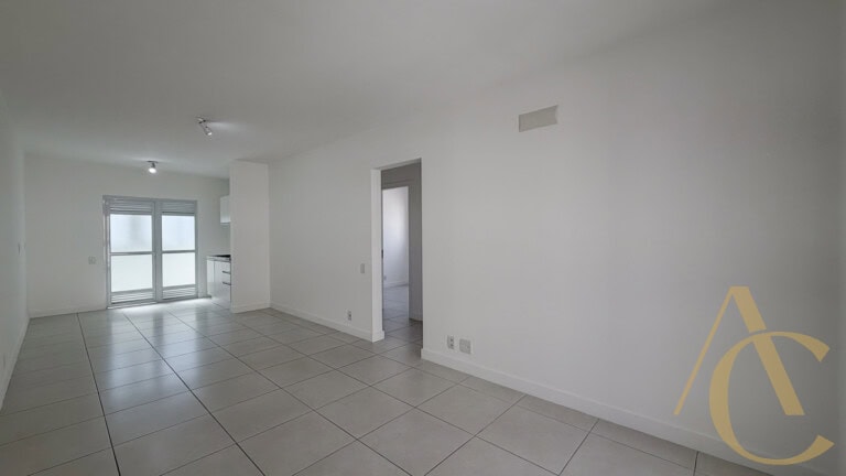 Apartamento para alugar – 03 quartos sendo 01 suíte – Campinas | São José/SC.