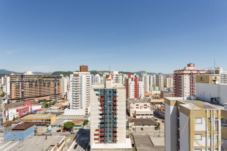Apartamento para alugar – 03 quartos sendo 01 suíte – Campinas | São José/SC.