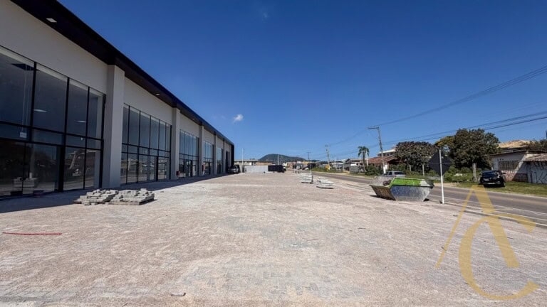 Loja para alugar – 258,68m² – São João do Rio Vermelho | Florianópolis/SC.