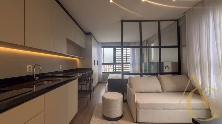Studio para alugar – 34,95m² – Mobiliado – Centro | Florianópolis/SC.